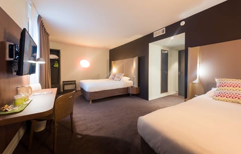 Standard Room, Multiple Beds | Premium bedding, individually furnished, desk, laptop workspace