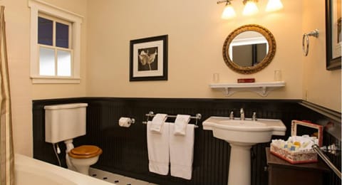 Suite, Private Bathroom (#7 Doris Suite) | Bathroom | Hair dryer, towels, soap, shampoo