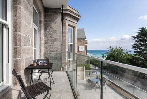 Porthminster View Chy an Porth balcony