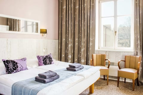 Superior Double or Twin Room | Garden view