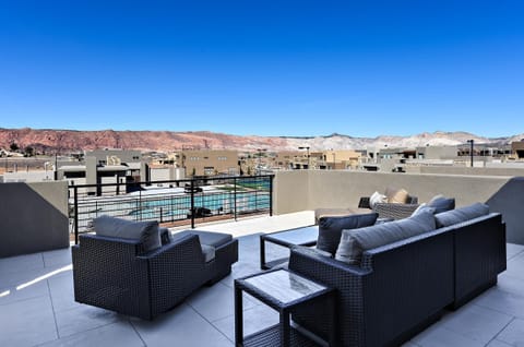 House, Multiple Beds, Golf View (Poolside Perfection) | Terrace/patio