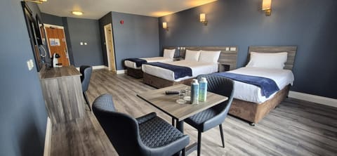 Superior Family Room | Desk, free WiFi, bed sheets