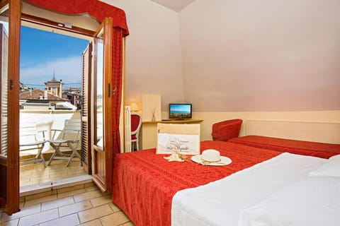 Family Room (Dependance) | Premium bedding, minibar, in-room safe, desk