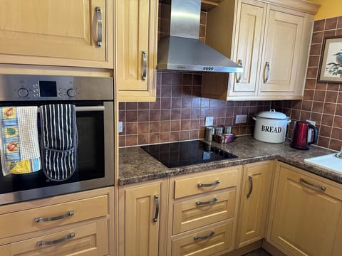 Well equipped kitchen area