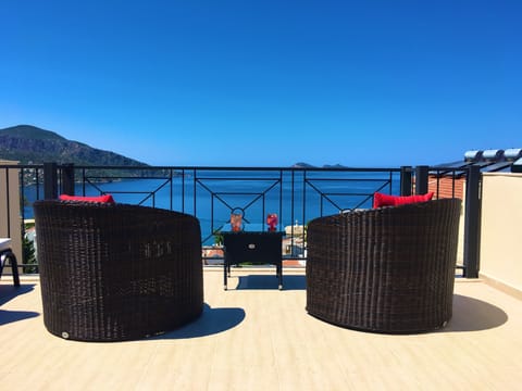 Relax on the roof terrace admiring the panoramic views
