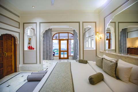 Royal Villa, Private Pool | Premium bedding, free minibar items, in-room safe, soundproofing