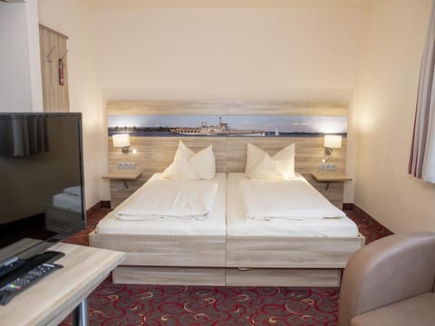 In-room safe, desk, blackout drapes, free WiFi