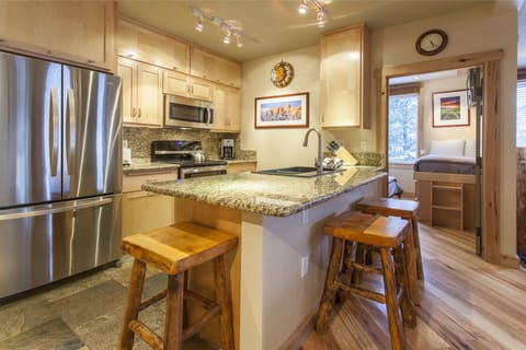 Condo, 2 Bedrooms, Mountain View (Juniper Springs Lodge #426) | Private kitchen | Fridge, microwave, stovetop, dishwasher