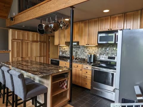 New kitchen 5/2023 with island seating for 4