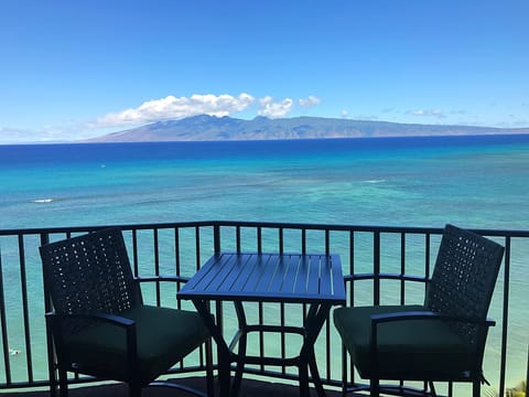 Panoramic ocean front views from one of the lanais