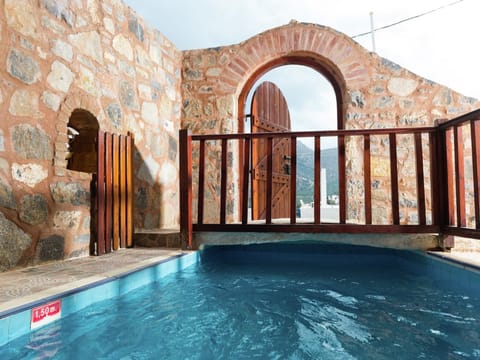 Holiday Home Swimming Pool