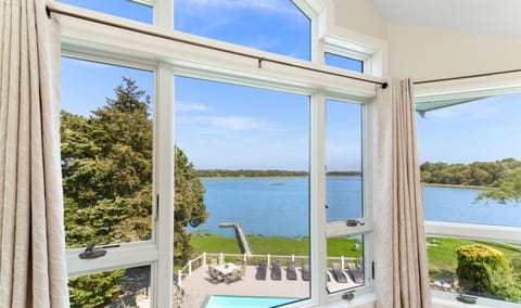 Floor to Ceiling windows with panoramic views.