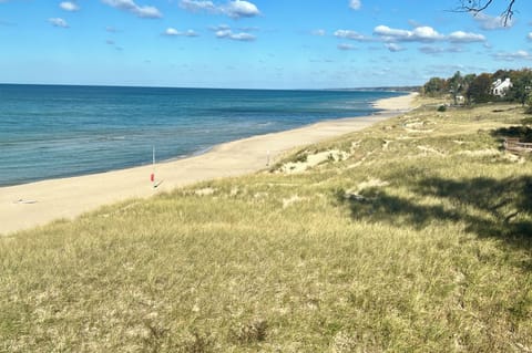 Enjoy the best South Haven coastline view from this condo!!!