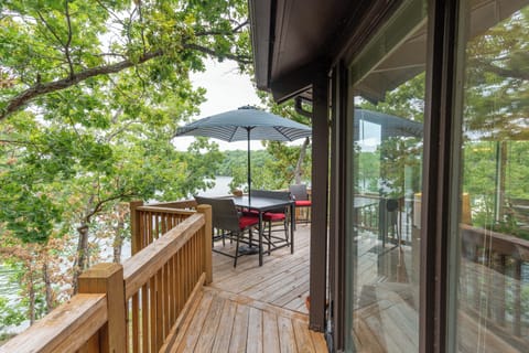 Walkway to Front Door