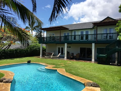 Your private Oasis here on the Big Island. All rooms have exterior lanai doors. 