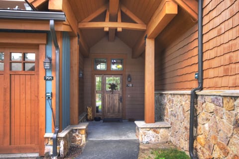Townhome, 2 Bedrooms | Terrace/patio