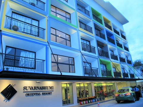 Front of property - evening/night