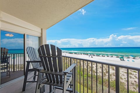 Direct Beachfront Condo on Okaloosa Island – Steps to Sand & Surf