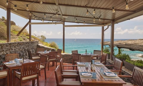 Beach bar