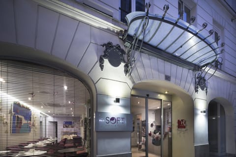 Front of property - evening/night