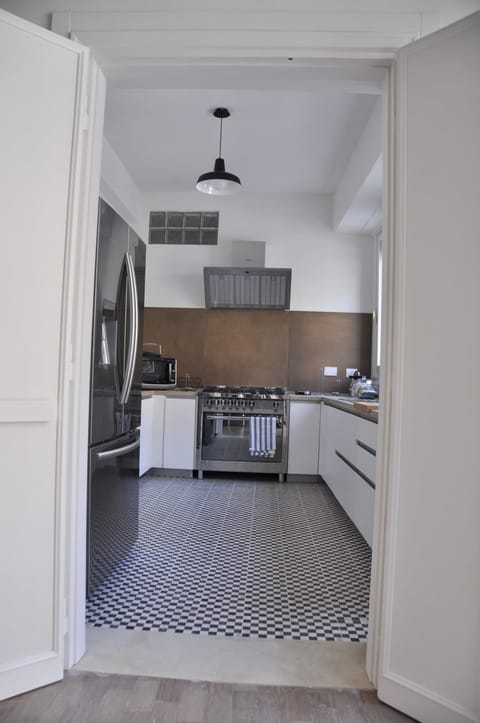 Shared fridge, microwave