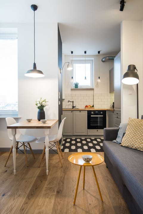 Studio, Non Smoking | Living area | Flat-screen TV