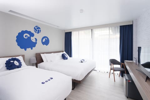 Koko Family | In-room safe, desk, free WiFi