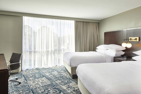 Pillowtop beds, in-room safe, desk, laptop workspace