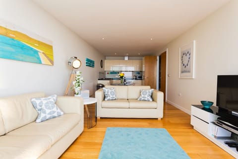 The comfortable seats four on leather sofas