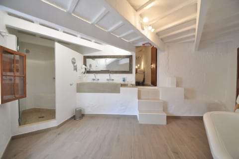Family Suite, 2 Bedrooms | Living area | Flat-screen TV