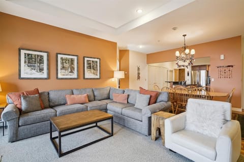 Beautifully decorated condo!