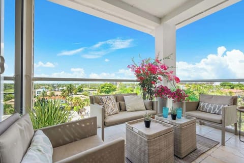 A great outside private lounge area