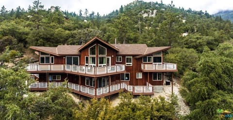 Exterior of home. Home has very dramatic design. - Exterior of home. Home has very dramatic design.