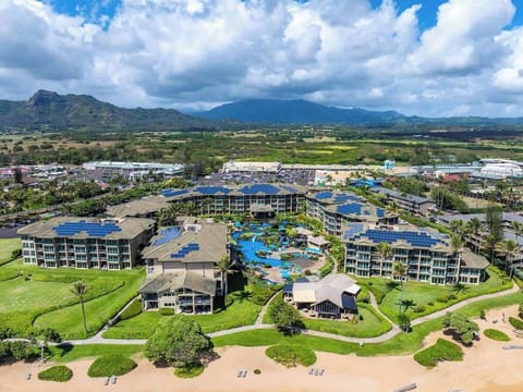 Waipouli Beach Resort just steps to the sand
