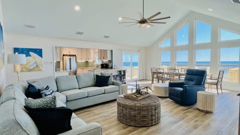 Living Room - Airy Living Room With the Remarkable View of the Gulf
