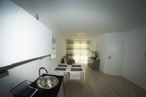 Apartment (Baltycki) | Soundproofing, iron/ironing board, free cribs/infant beds, free WiFi