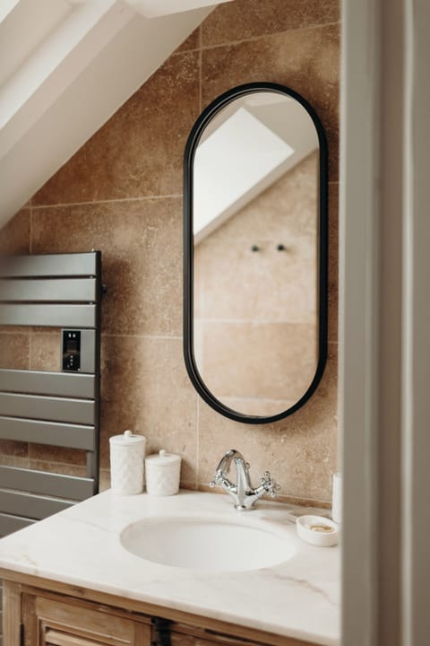 House, 2 Bedrooms, Non Smoking | Bathroom | Free toiletries, hair dryer, towels