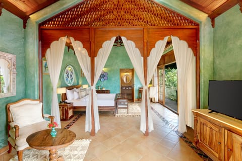 One Bedroom Pool Villa | Premium bedding, memory foam beds, in-room safe, desk