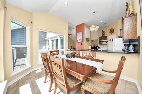 Dining room table with great views
