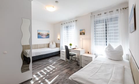 Basic Double Room | In-room safe, desk, free WiFi, bed sheets