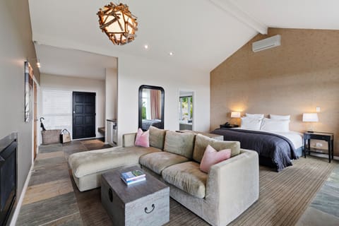 Premium bedding, down comforters, pillowtop beds, in-room safe