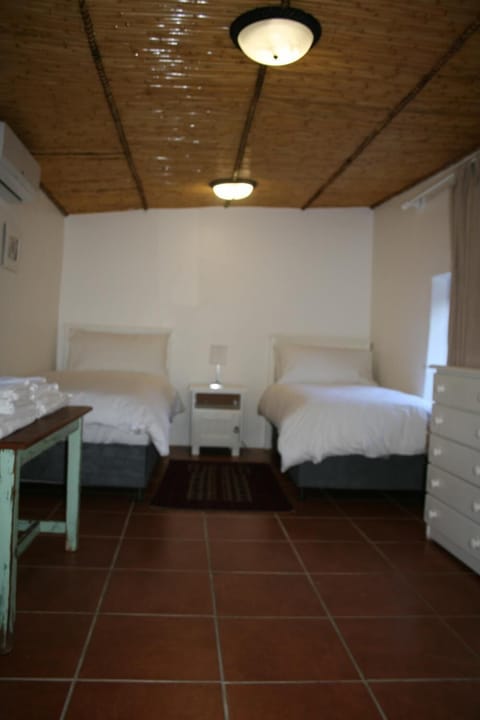 Matjesvlei Retreat 1945 | 3 bedrooms, iron/ironing board, free WiFi, bed sheets