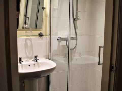 Basic Double Room, Private Bathroom (annex) | Bed sheets