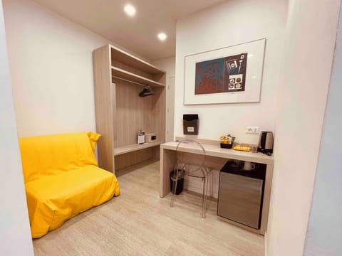 Triple Comfort with access to the "SPA LEGNAIA" (2 hours per day) | Premium bedding, down comforters, pillowtop beds, minibar