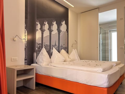 King Deluxe with Exclusive SPA Hot Spring | Premium bedding, down comforters, pillowtop beds, minibar