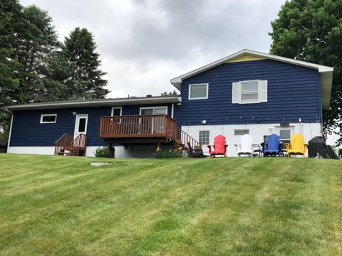 Back of the lake home