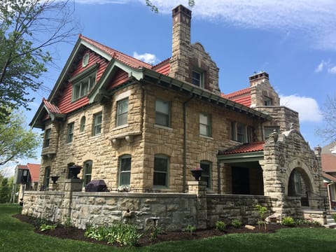 Front corner patio