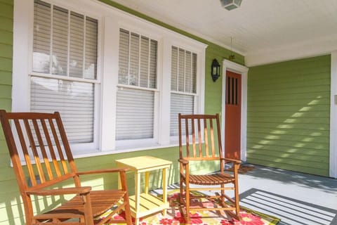 Front porch. View of Back River from here!