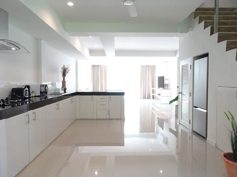 55-inch Smart TV with cable channels, TV