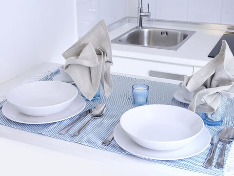 Suite, Balcony | Private kitchen | Full-size fridge, microwave, stovetop, coffee/tea maker